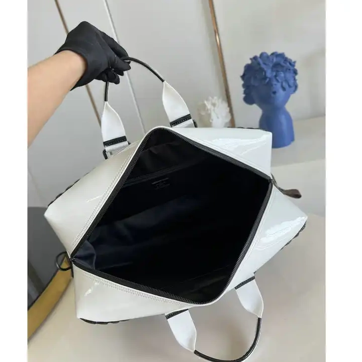 Fashionrepsfam ru 2208YA0012 LV Bag 0708